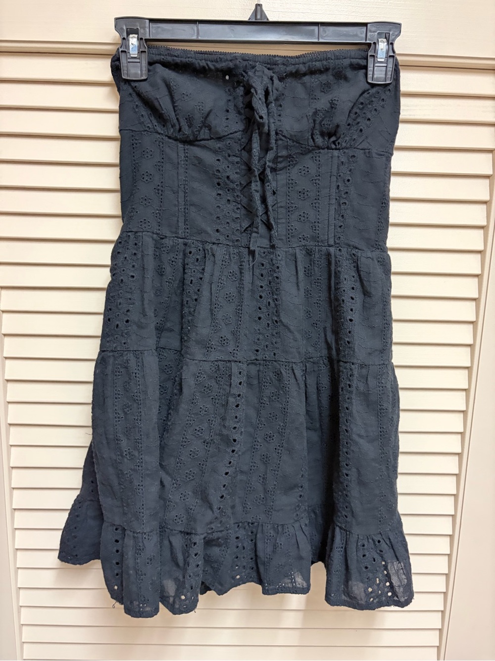 Edikted Black Eyelet Strapless Mini Dress Medium Smocked Tiered Boho Whimsigoth
